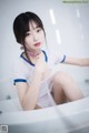 Kim Ji-Won 김지원, [BLUECAKE] White One + RED.Ver – Set.01 P24 No.202563