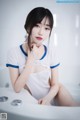 Kim Ji-Won 김지원, [BLUECAKE] White One + RED.Ver – Set.01 P12 No.dde1be